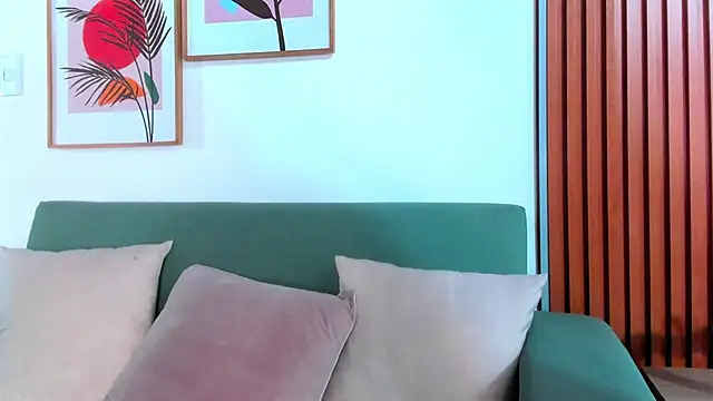 AngelBennet  online show from 01-23-25, 03:16