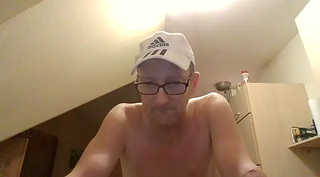 nacktchiller1076 online show from 12-03-24, 09:12