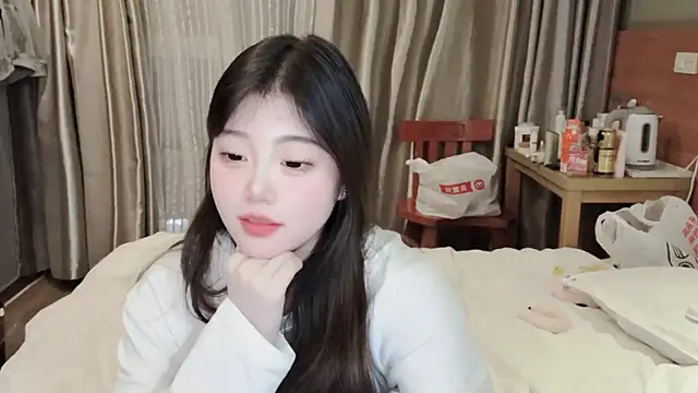 Snapshot of yangyang-1115 chatting on 02-16-25, 01:05 yangyang-1115 online show from 02-16-25, 01:05