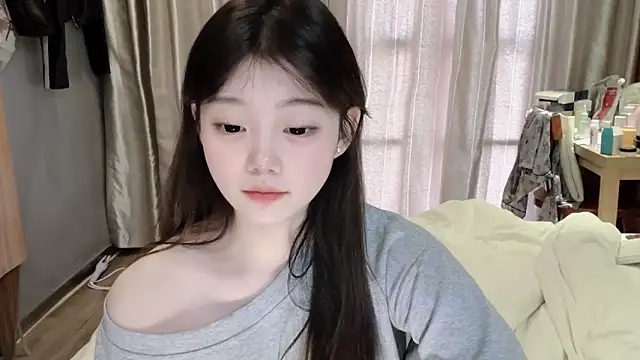 Snapshot of yangyang-1115 chatting on 03-10-25, 03:01 yangyang-1115 online show from 03-10-25, 03:01