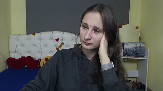 MichelLeee online show from 11-28-25, 12:19