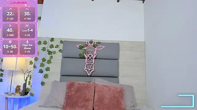 AshleyHill2 online show from 11-11-25, 03:39