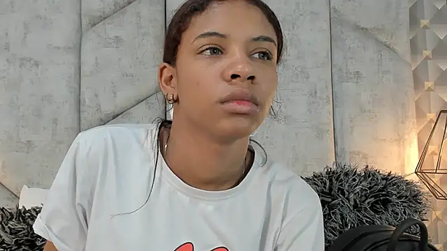 AshleyHill2 online show from 01-14-26, 04:07