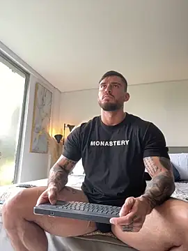 Snapshot of DimitriSullivan_ chatting on 02-16-26, 02:02 DimitriSullivan online show from 02-16-26, 02:02