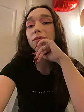 Snapshot of TaylorDavids chatting on 02-14-25, 10:04 TaylorDavids online show from 02-14-25, 10:04