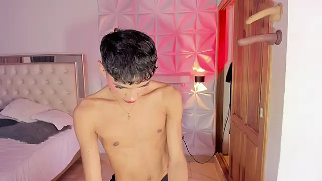 im sebaslopez online show from 12-20-25, 04:25