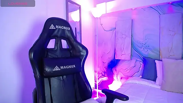 Aniie Doll online show from 03-10-26, 08:58