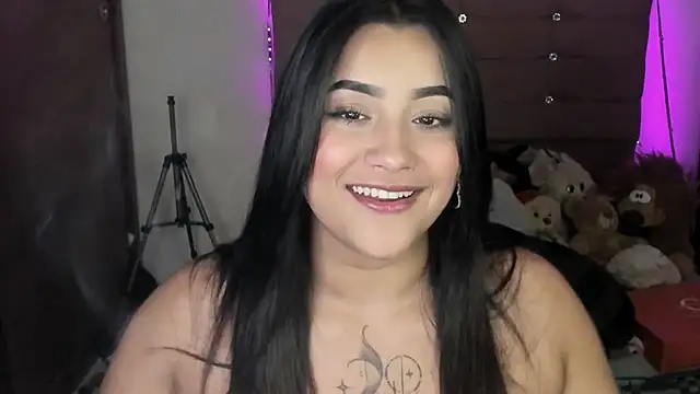 male couper online show from 12-22-24, 01:01