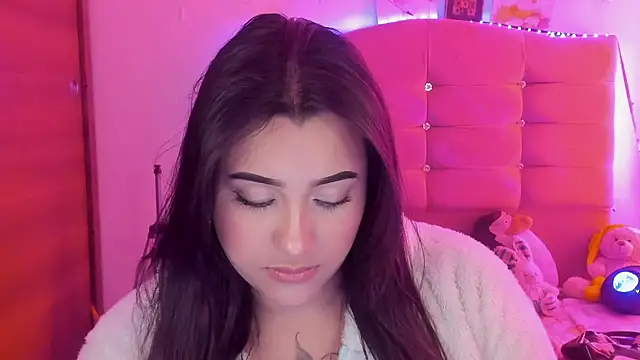 male couper online show from 12-23-24, 05:54