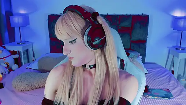 Kirmyy  online show from 09-19-25, 02:13