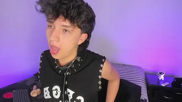 juandaaap online show from 12-14-25, 05:24