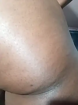 Snapshot of Wildblack22 chatting on 01-08-25, 05:48 Wildblack22 online show from 01-08-25, 05:48