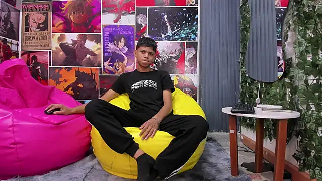 Snapshot of Jeffry_wolvess chatting on 01-12-25, 12:12 Jeffry wolvess online show from 01-12-25, 12:12