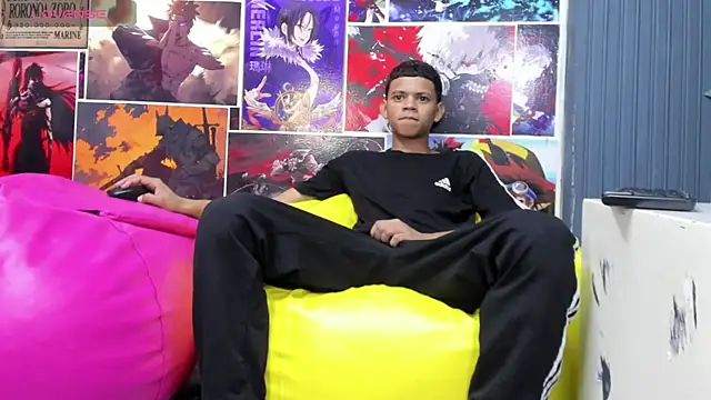 Snapshot of Jeffry_wolvess chatting on 02-08-25, 12:06 Jeffry wolvess online show from 02-08-25, 12:06