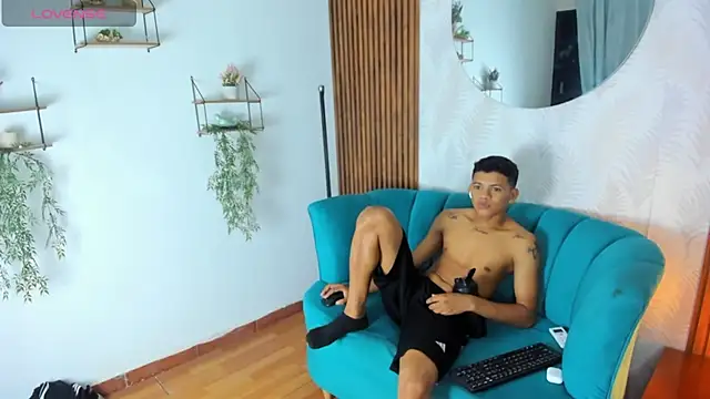 Snapshot of Jeffry_wolvess chatting on 02-28-25, 03:26 Jeffry wolvess online show from 02-28-25, 03:26