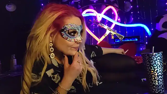 Snapshot of anonymouszN chatting on 11-08-25, 09:24 anonymouszN online show from 11-08-25, 09:24