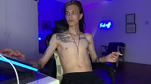 Den BlueXx online show from 12-25-24, 03:29