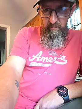 Huskers2020 online show from 10-12-25, 03:22