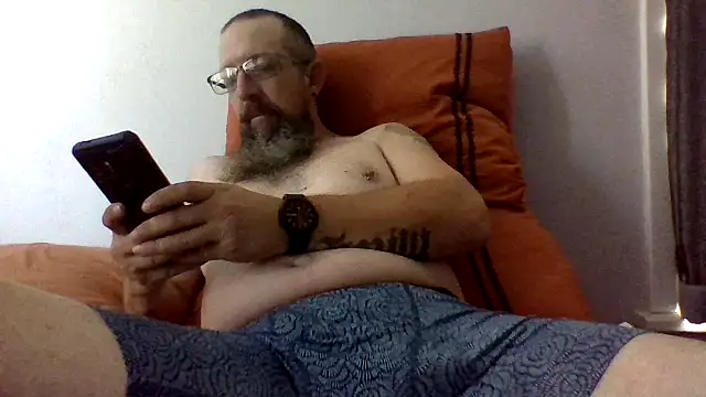 Huskers2020 online show from 02-20-26, 05:57