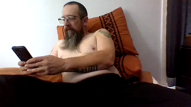 Huskers2020 online show from 03-01-26, 05:37