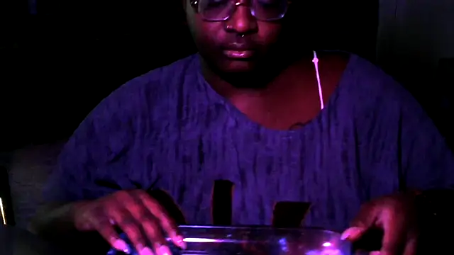 Snapshot of BigKittyRaven chatting on 12-06-24, 10:08 BigKittyRaven online show from 12-06-24, 10:08