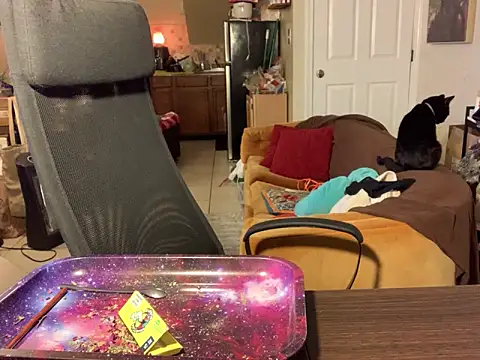 Snapshot of BigKittyRaven chatting on 12-12-24, 05:04 BigKittyRaven online show from 12-12-24, 05:04