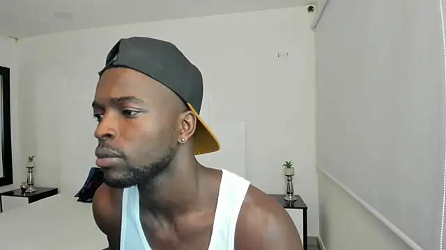 Dylan Taylor online show from 02-14-25, 03:43