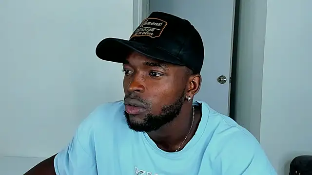 Dylan Taylor online show from 10-06-25, 03:48