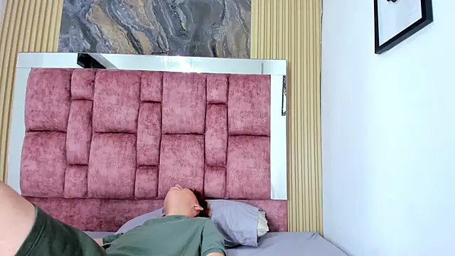 Snapshot of _Brihan chatting on 12-31-24, 08:34 Brihan online show from 12-31-24, 08:34