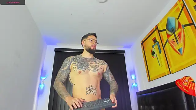 connor santtos online show from 03-18-25, 02:37