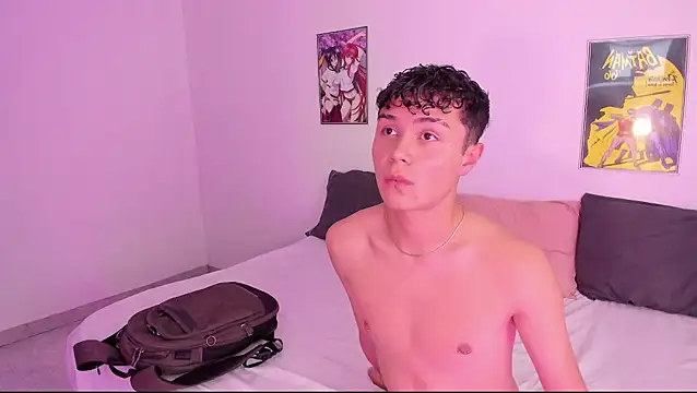 Snapshot of crushnier chatting on 12-13-24, 06:16 crushnier online show from 12-13-24, 06:16