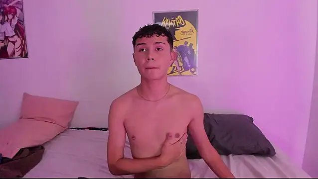 Snapshot of crushnier chatting on 12-26-24, 08:42 crushnier online show from 12-26-24, 08:42