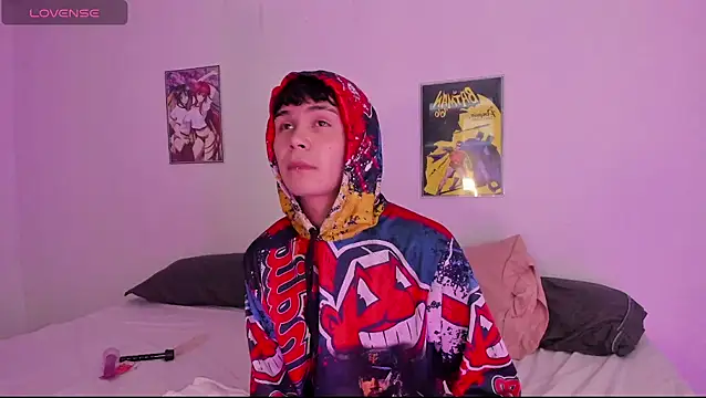 Snapshot of crushnier chatting on 01-25-25, 09:04 crushnier online show from 01-25-25, 09:04