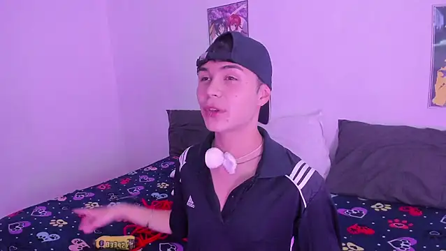 Snapshot of crushnier chatting on 03-04-25, 05:24 crushnier online show from 03-04-25, 05:24