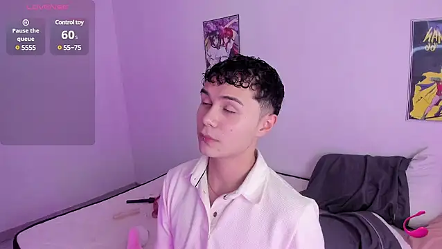 Snapshot of crushnier chatting on 03-08-25, 07:09 crushnier online show from 03-08-25, 07:09