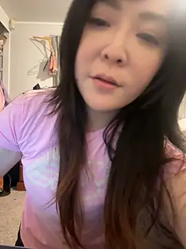 Misstaiwanxh online show from 10-19-25, 09:54