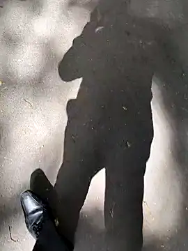 samee00721 online show from 10-06-25, 09:40