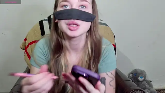 Mikki5P online show from 01-23-25, 06:03