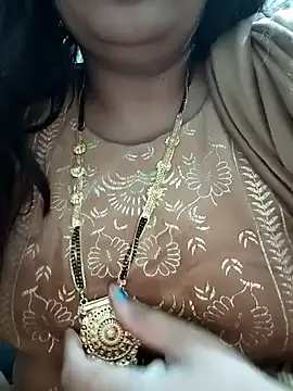 Snapshot of Mayuri77 chatting on 01-17-25, 06:36 Mayuri77 online show from 01-17-25, 06:36