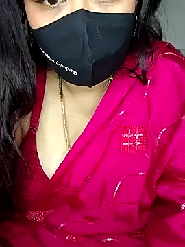 Snapshot of Mayuri77 chatting on 01-18-25, 08:09 Mayuri77 online show from 01-18-25, 08:09