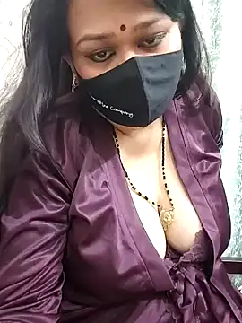 Snapshot of Mayuri77 chatting on 01-19-25, 06:10 Mayuri77 online show from 01-19-25, 06:10