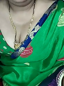 Snapshot of Mayuri77 chatting on 01-30-25, 07:37 Mayuri77 online show from 01-30-25, 07:37