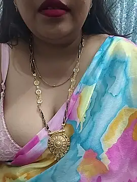 Snapshot of Mayuri77 chatting on 03-01-25, 06:46 Mayuri77 online show from 03-01-25, 06:46