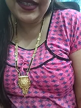 Snapshot of Mayuri77 chatting on 03-04-25, 09:11 Mayuri77 online show from 03-04-25, 09:11