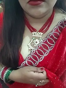 Snapshot of Mayuri77 chatting on 09-25-25, 05:22 Mayuri77 online show from 09-25-25, 05:22