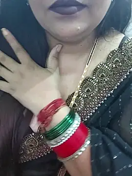 Snapshot of Mayuri77 chatting on 10-06-25, 07:17 Mayuri77 online show from 10-06-25, 07:17