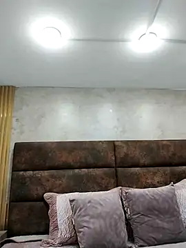 ElizabethWeil online show from 02-08-25, 11:55