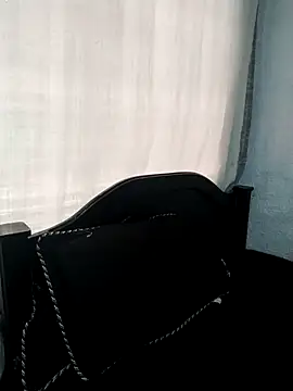 ElizabethWeil online show from 03-11-25, 12:06