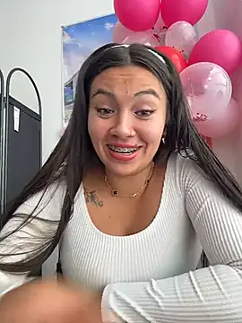 LIZ-06  online show from 02-14-26, 03:53