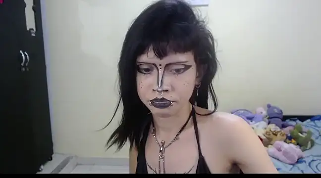 hachi kitty online show from 03-20-25, 05:24